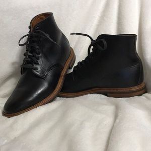 Allen Edmonds Higgins Mill Lace Up Dress Boots